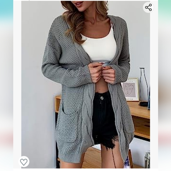 OmicGot Gray Cardigan Sweater Size Medium - Picture 2 of 7